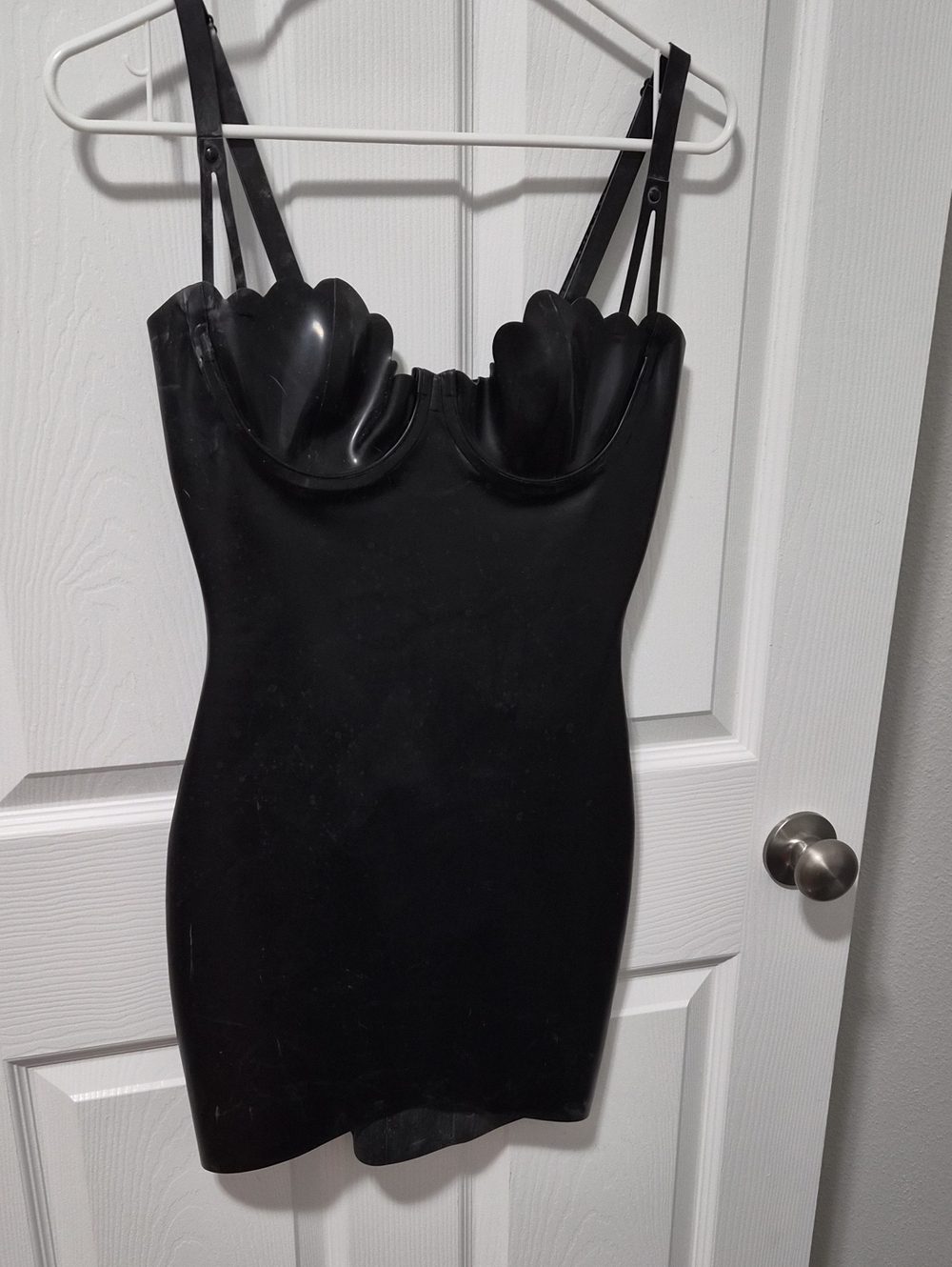 Atsuko Kudo Scallop Bust Mini Black Latex